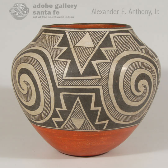 Historic Acoma Pueblo Pottery - C4078V